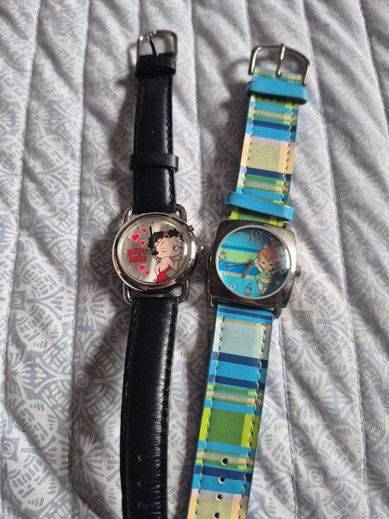 Betty boop and a people\'s watch main image 4